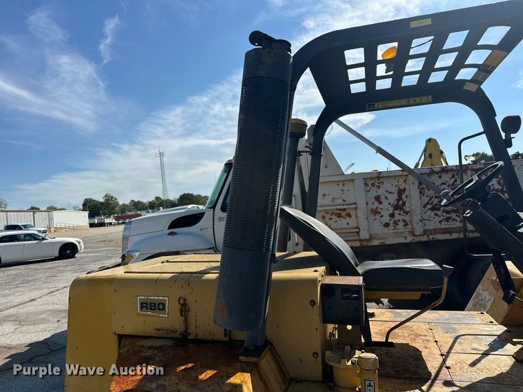 image for item EK0042 Caterpillar R80 forklift