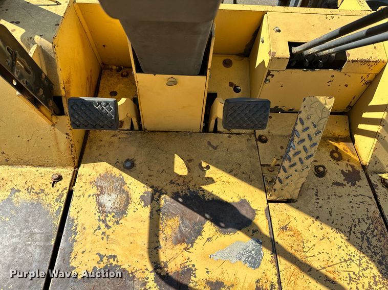 image for item EK0042 Caterpillar R80 forklift