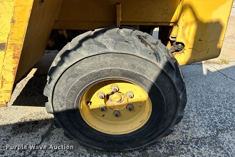 image for item EK0042 Caterpillar R80 forklift