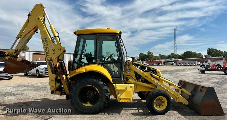 image for item EK0044 2004 New Holland LB75B backhoe