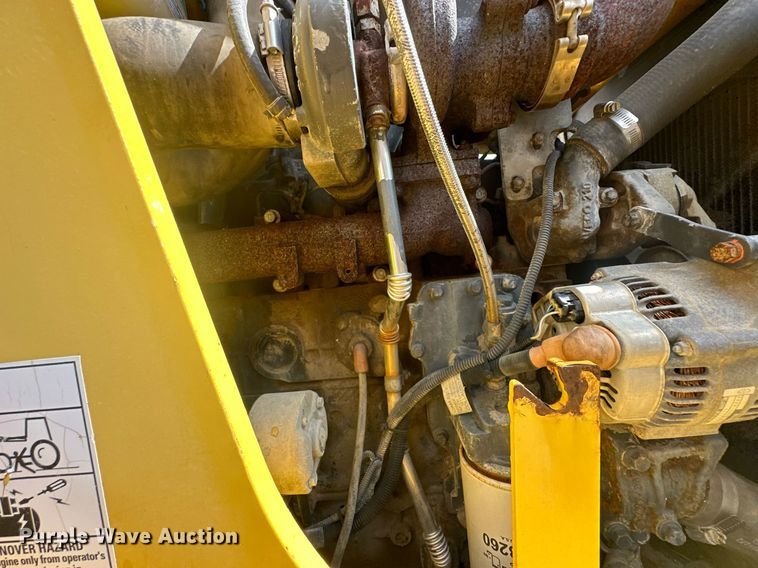 image for item EK0044 2004 New Holland LB75B backhoe