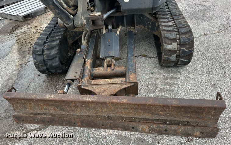 image for item EK0045 2012 Bobcat  E35 mini excavator