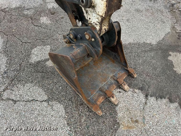 image for item EK0045 2012 Bobcat  E35 mini excavator