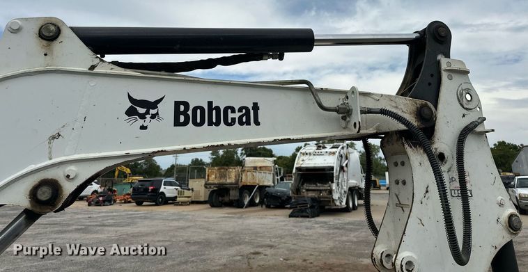 image for item EK0045 2012 Bobcat  E35 mini excavator