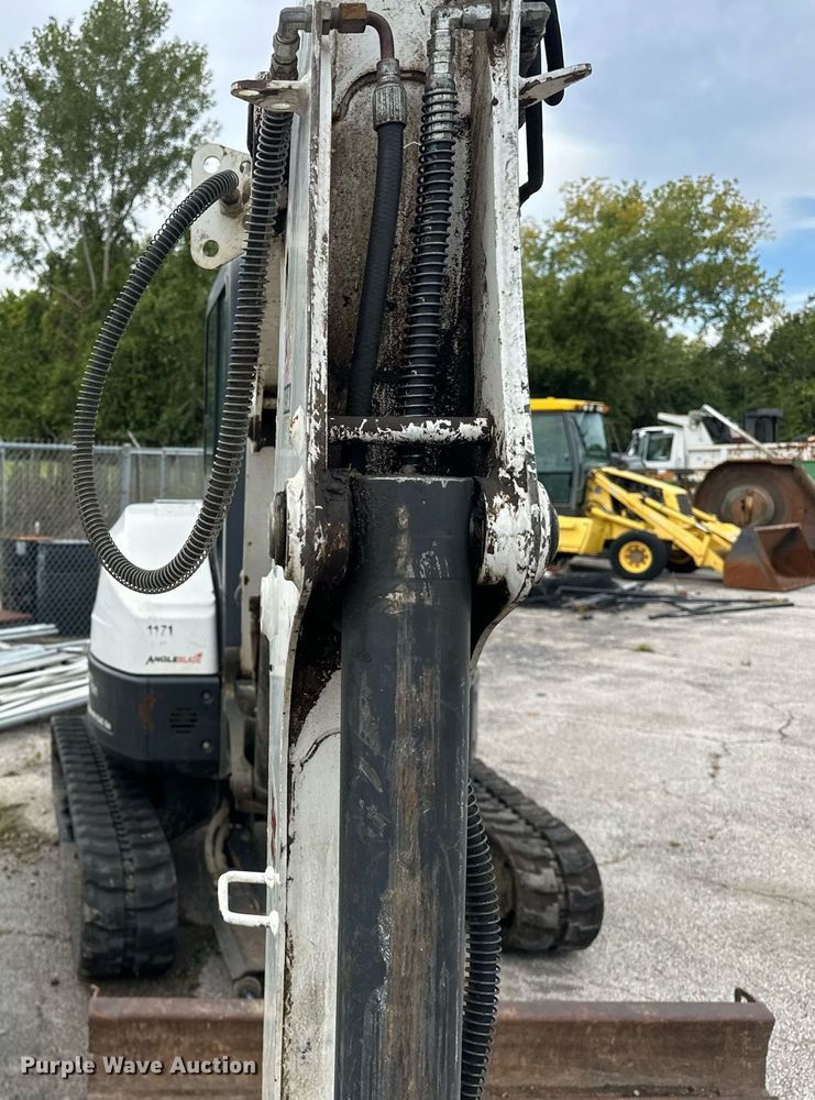 image for item EK0045 2012 Bobcat  E35 mini excavator