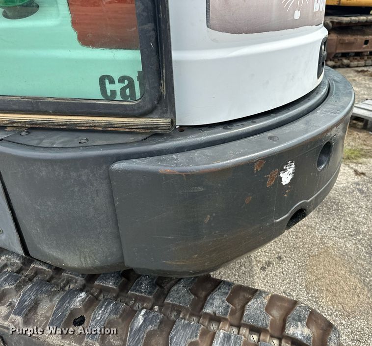 image for item EK0045 2012 Bobcat  E35 mini excavator