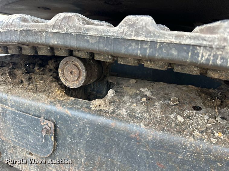 image for item EK0045 2012 Bobcat  E35 mini excavator