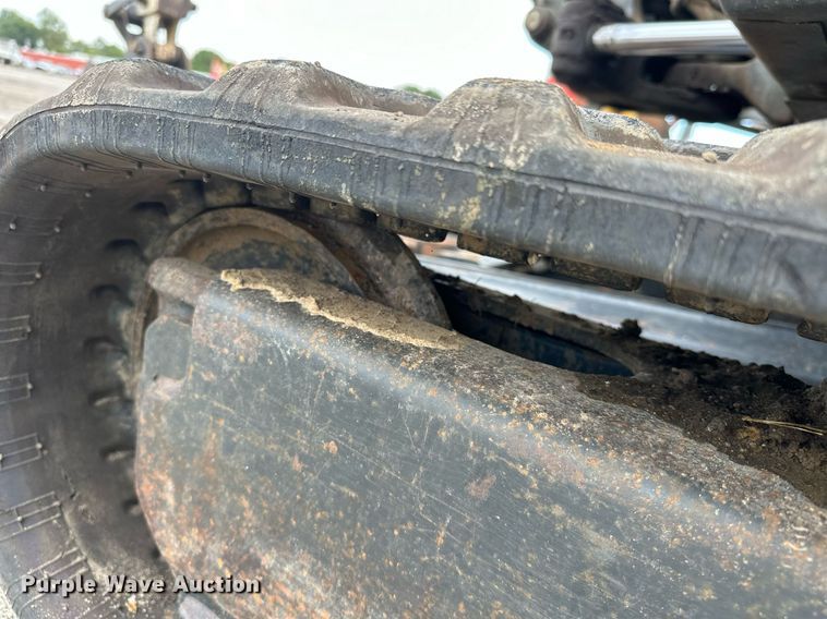 image for item EK0045 2012 Bobcat  E35 mini excavator