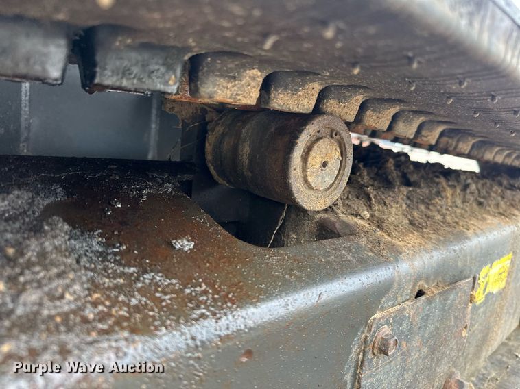 image for item EK0045 2012 Bobcat  E35 mini excavator