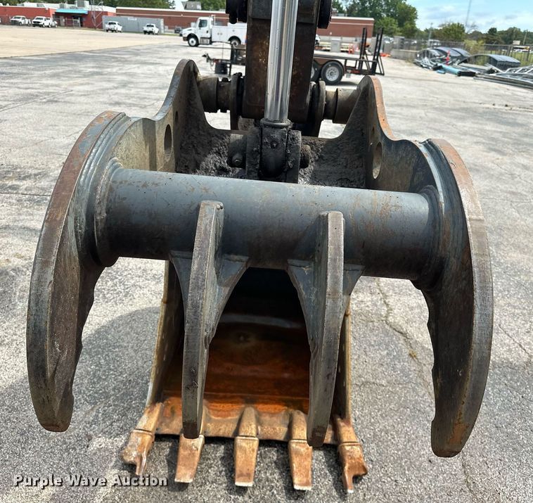 image for item EK0046 2012 John Deere FF135DX excavator