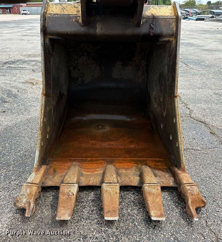 image for item EK0046 2012 John Deere FF135DX excavator