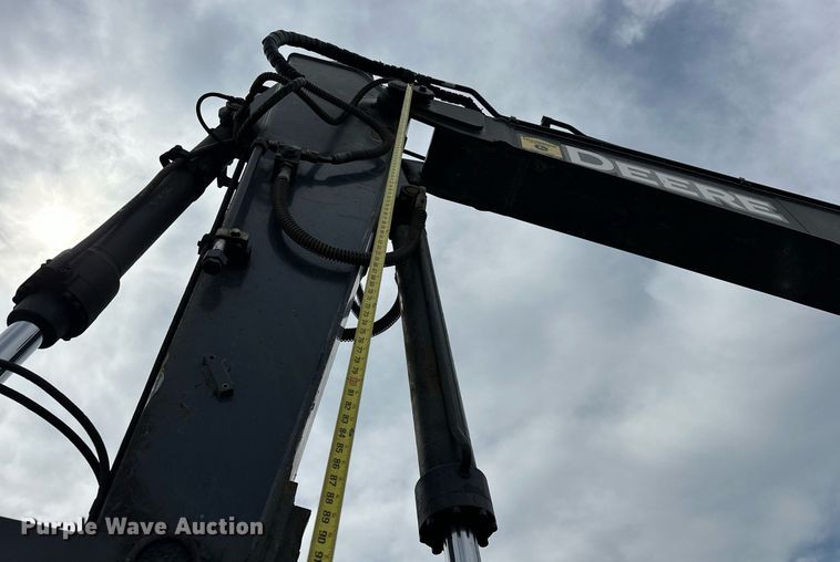 image for item EK0046 2012 John Deere FF135DX excavator