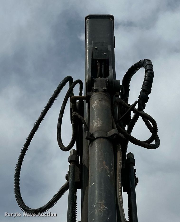 image for item EK0046 2012 John Deere FF135DX excavator