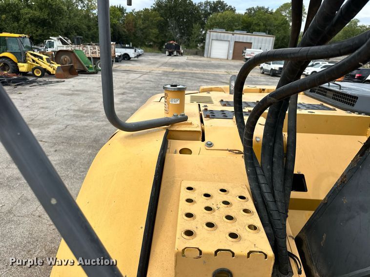 image for item EK0046 2012 John Deere FF135DX excavator