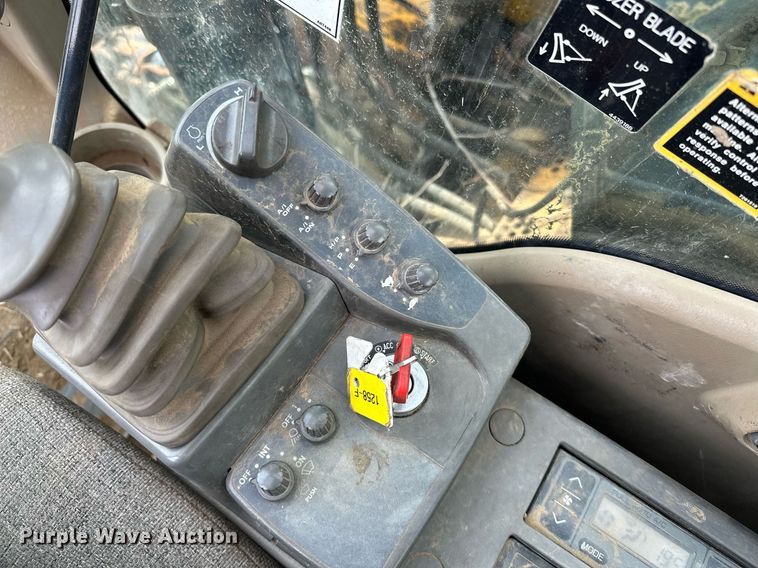 image for item EK0046 2012 John Deere FF135DX excavator