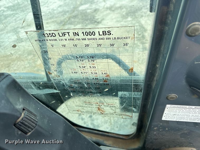 image for item EK0046 2012 John Deere FF135DX excavator