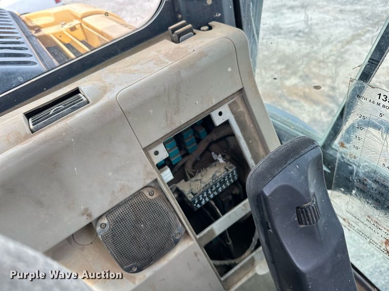 image for item EK0046 2012 John Deere FF135DX excavator