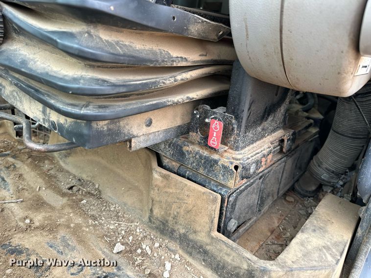 image for item EK0046 2012 John Deere FF135DX excavator