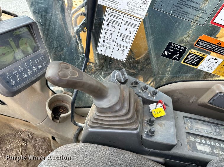 image for item EK0046 2012 John Deere FF135DX excavator
