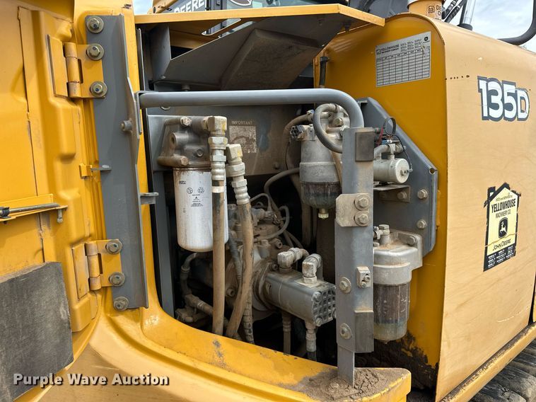 image for item EK0046 2012 John Deere FF135DX excavator