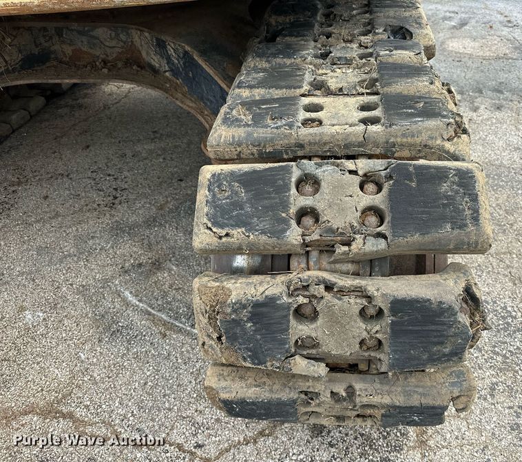 image for item EK0046 2012 John Deere FF135DX excavator