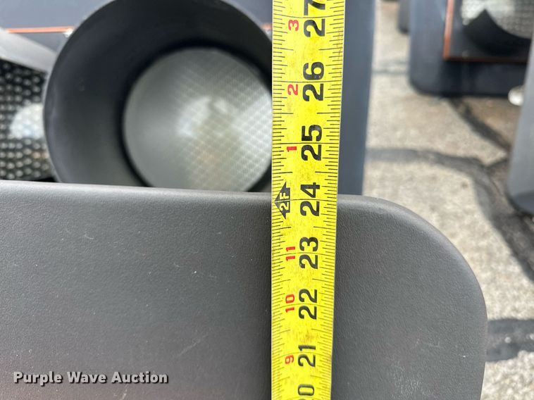 image for item EK0048 (4) traffic lights 