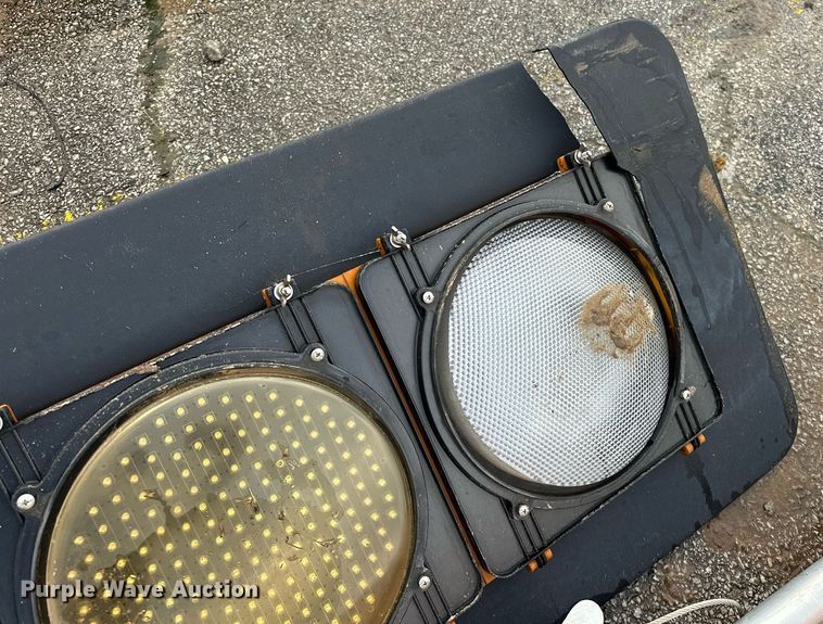 image for item EK0050 (4) traffic lights 