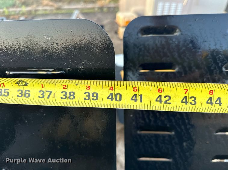 image for item EK0052 (2) traffic lights 