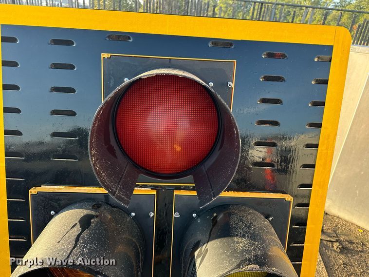 image for item EK0054 Road safety equipment