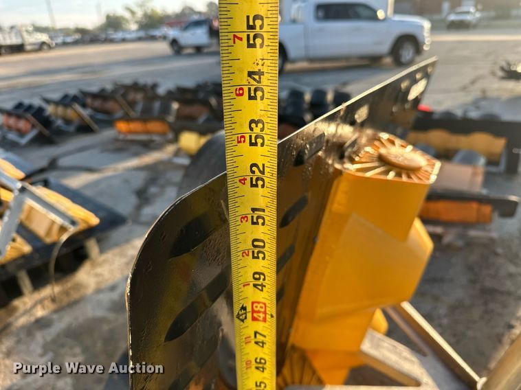 image for item EK0054 Road safety equipment