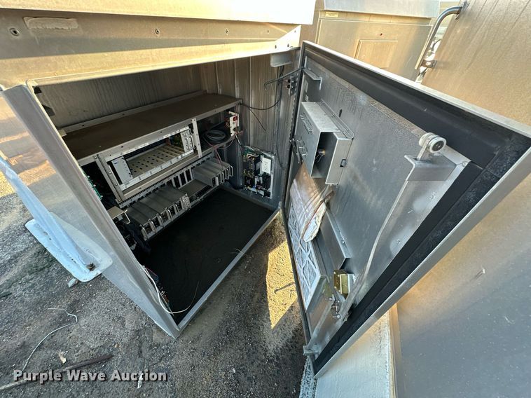 image for item EK0058 (5) traffic control panels 