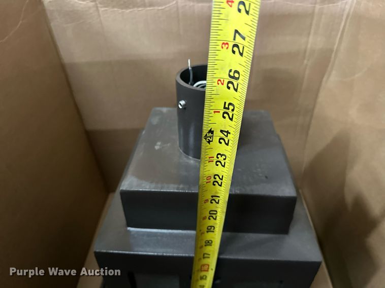 image for item EK0064 Road safety equipment