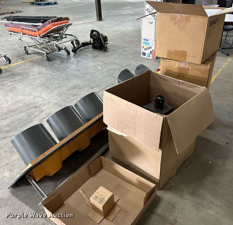 image for item EK0064 Road safety equipment