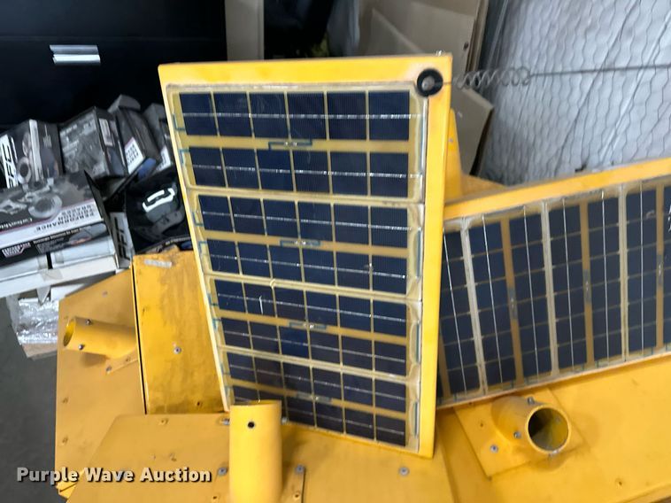 image for item EK0064 Road safety equipment