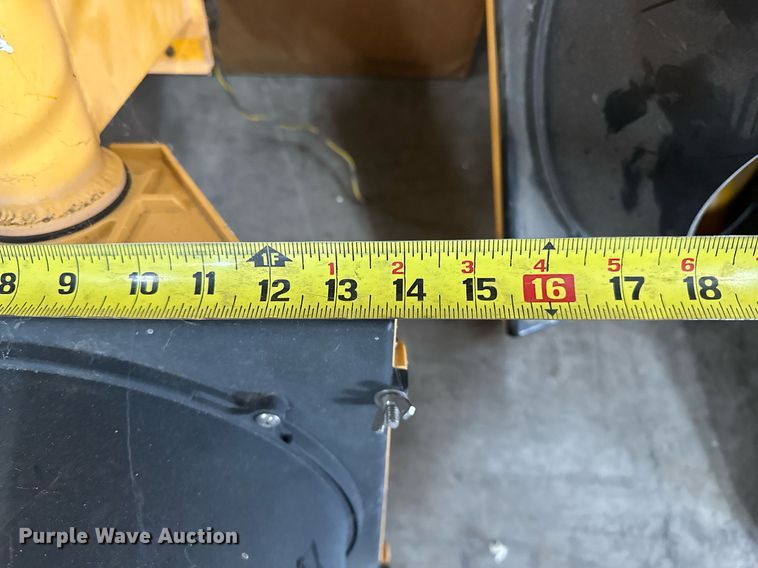 image for item EK0064 Road safety equipment