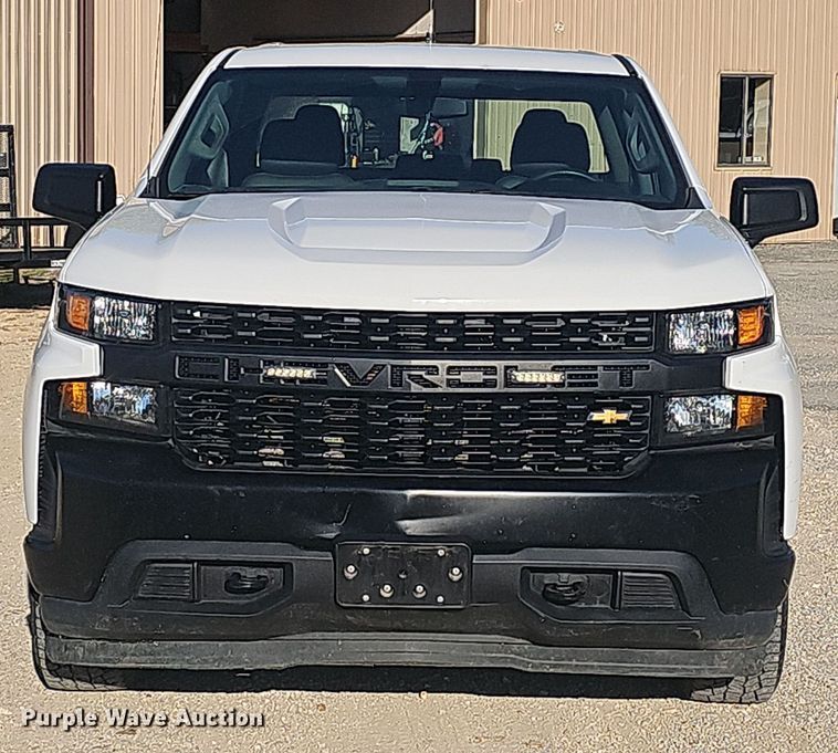 image for item EK0846 2020 Chevrolet  Silverado 1500 Crew Cab pickup truck