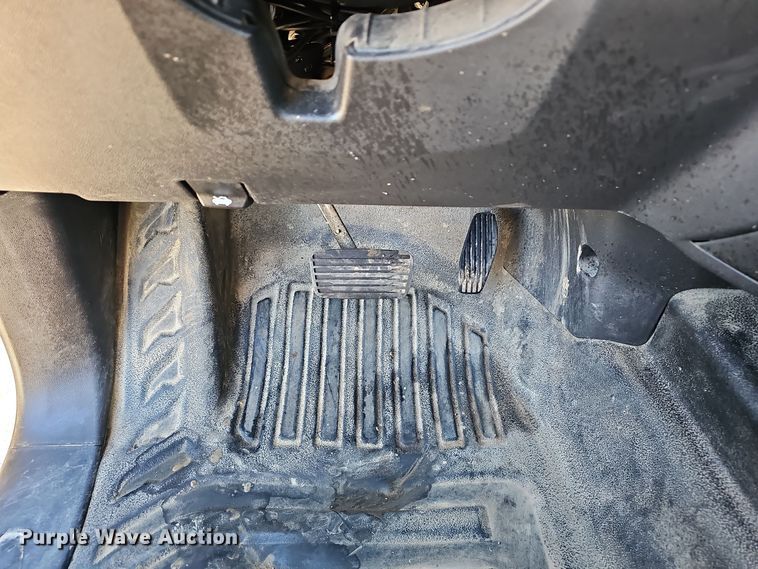 image for item EK0846 2020 Chevrolet  Silverado 1500 Crew Cab pickup truck