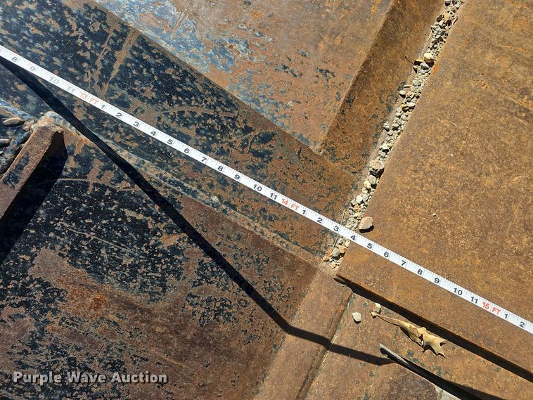 image for item EK0850 2002 CMI Load King 553 SS lowboy equipment trailer