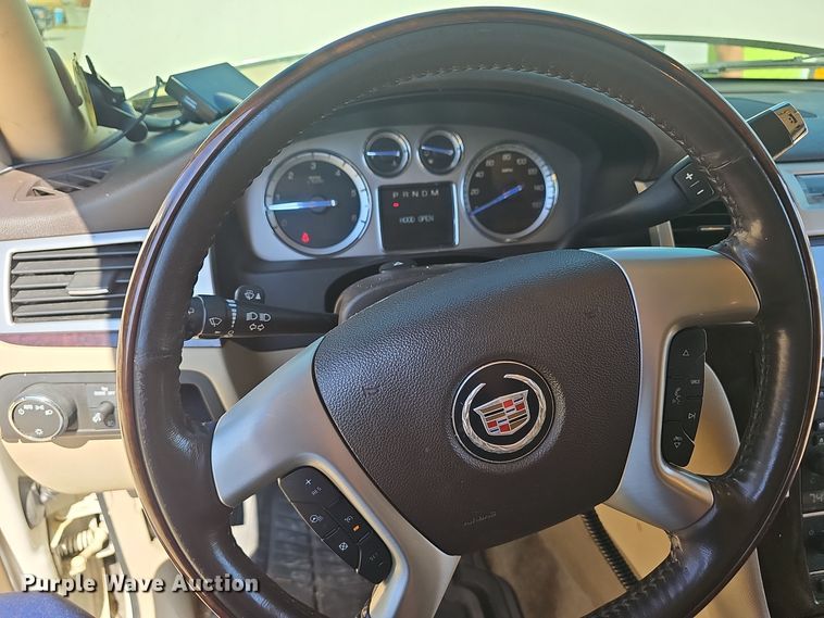 image for item EK0865 2010 Cadillac  Escalade SUV