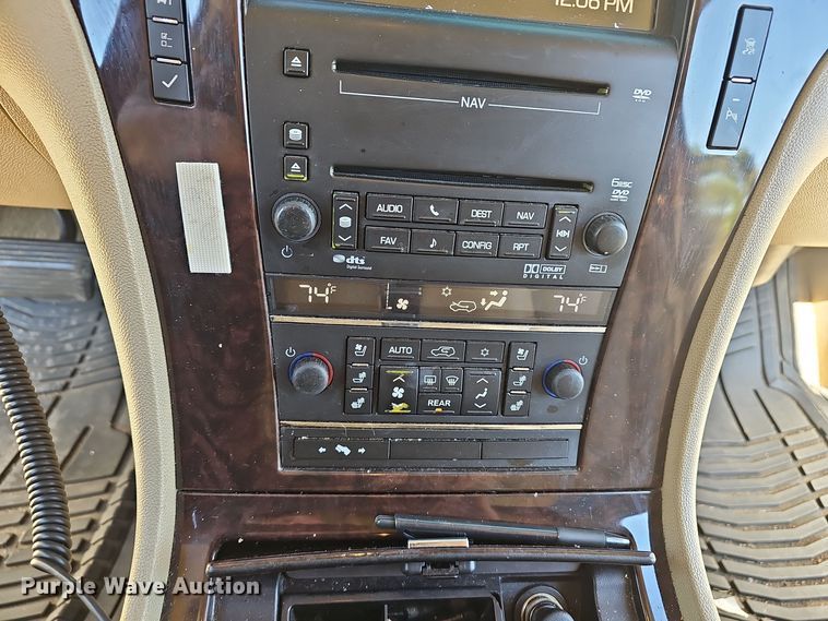 image for item EK0865 2010 Cadillac  Escalade SUV