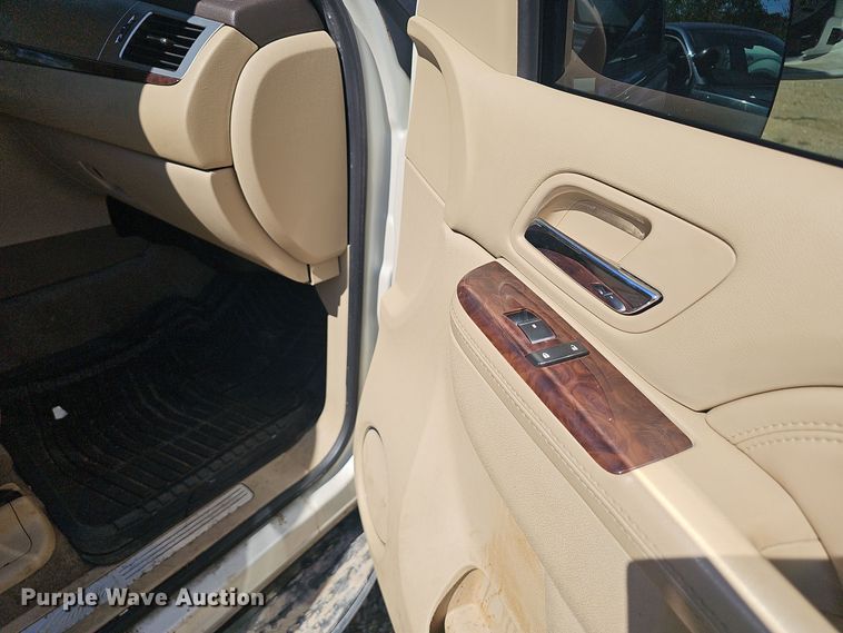 image for item EK0865 2010 Cadillac  Escalade SUV