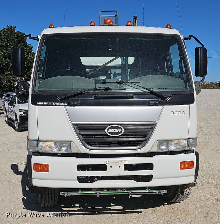 image for item EK0868 2008 UD Elgin 3300 street sweeper truck