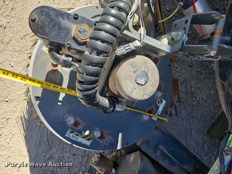 image for item EK0868 2008 UD Elgin 3300 street sweeper truck