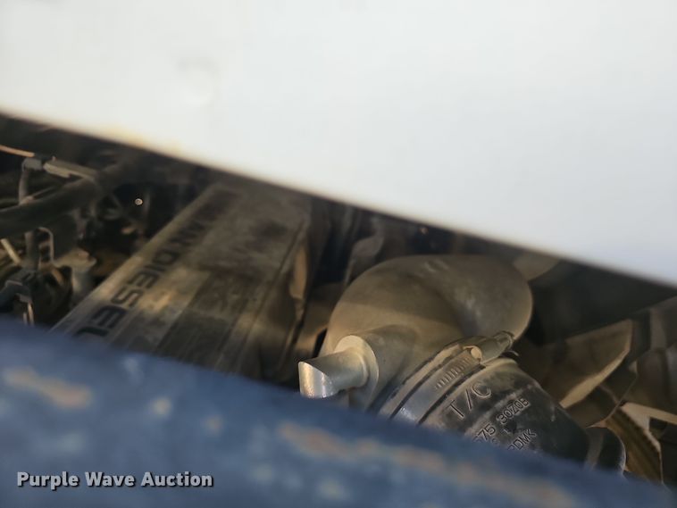 image for item EK0868 2008 UD Elgin 3300 street sweeper truck