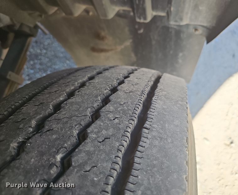 image for item EK0868 2008 UD Elgin 3300 street sweeper truck