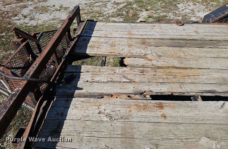 image for item EK0873 2005 Rice Trailer equipment trailer