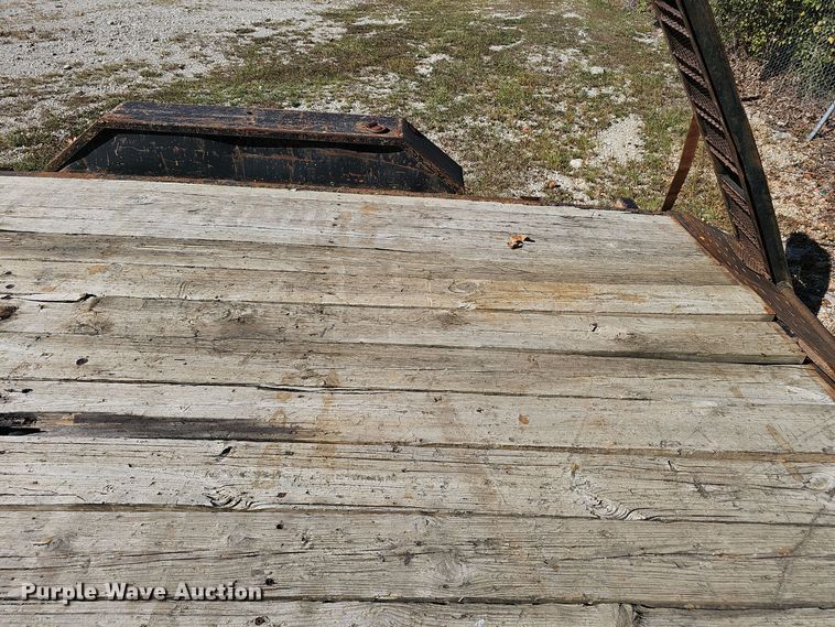 image for item EK0873 2005 Rice Trailer equipment trailer