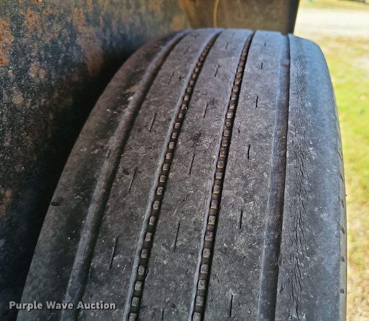 image for item EK0873 2005 Rice Trailer equipment trailer