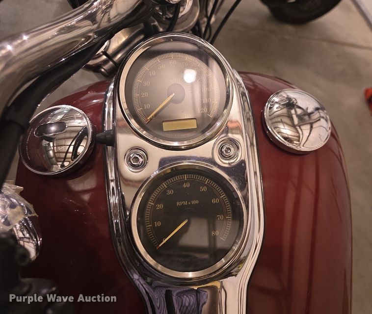 image for item EK2259 2007 Harley Davidson  Dyna low rider motorcycle