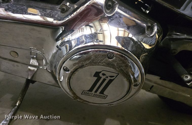 image for item EK2259 2007 Harley Davidson  Dyna low rider motorcycle